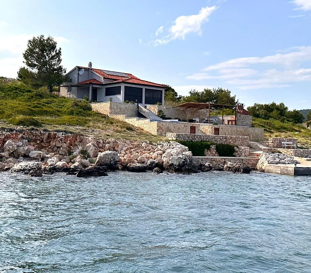 Дом отдыха Вилла La Isla Ткон